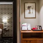 Hotel Carlton 5*