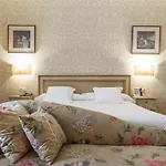 Carlton Отель 5*