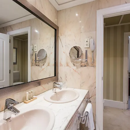 Carlton Готель Більбао