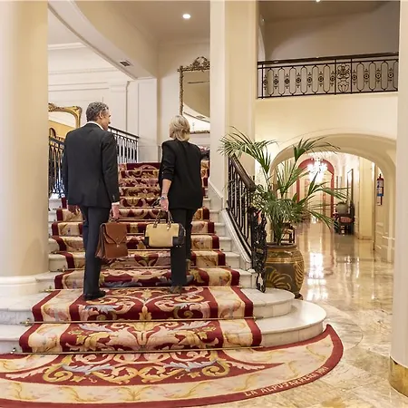 Carlton Готель Більбао