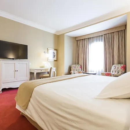 Carlton Hotell